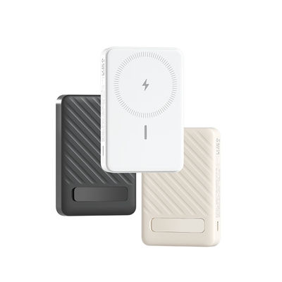 150g بانک برق مغناطیسی نوع C ورودی شارژر قابل حمل سبک وزن