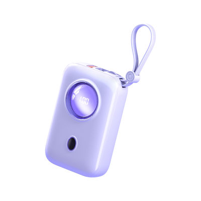 کمکت مینی پاور بانک نوع C با ورودی / خروجی 5V / 2.4A و خروجی بی سیم 5W / 7.5W