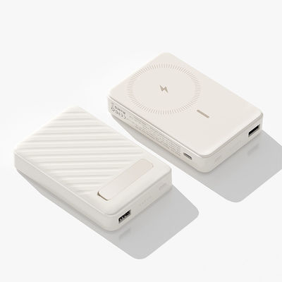 قیمت خوب بانک برق مغناطیسی ضد آتش 5W/7.5W شارژر بی سیم مغناطیسی قابل حمل آنلاین