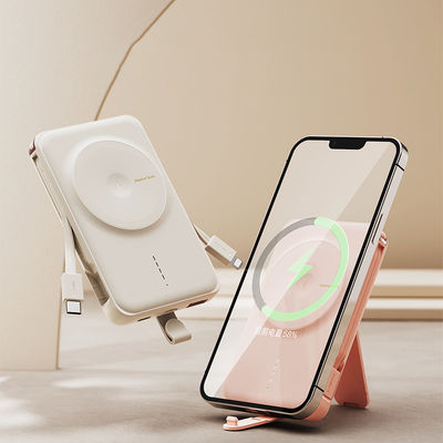 قیمت خوب باتری مغناطیسی 10000mAh با 5W 7.5W محافظت از شارژ بیش از حد آنلاین